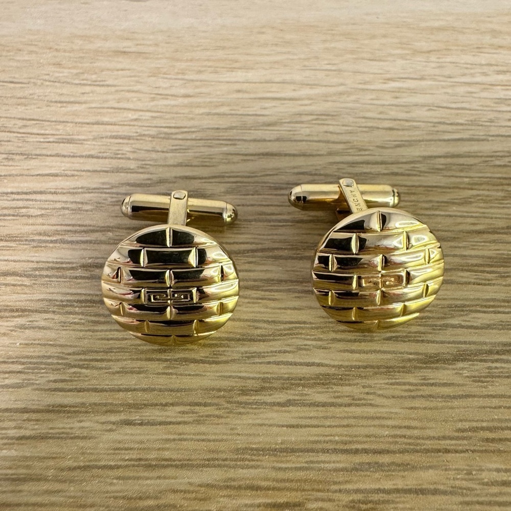 🔥PRICE DROP🔥Givenchy Gold Cuff Links with Polished Finish and Hinged Design​​